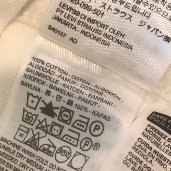 Vintage Levi’s Denim White Overall Shorts XS - Picture 10 of 11